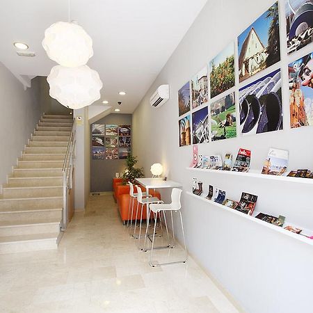Dormavalencia Hostel Bagian luar foto