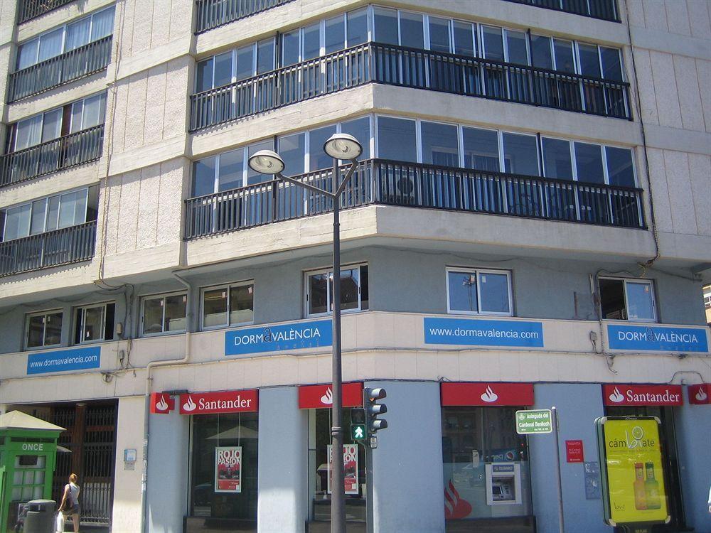 Dormavalencia Hostel Bagian luar foto