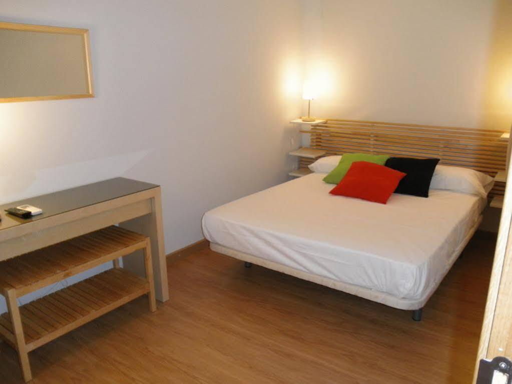 Dormavalencia Hostel Bagian luar foto